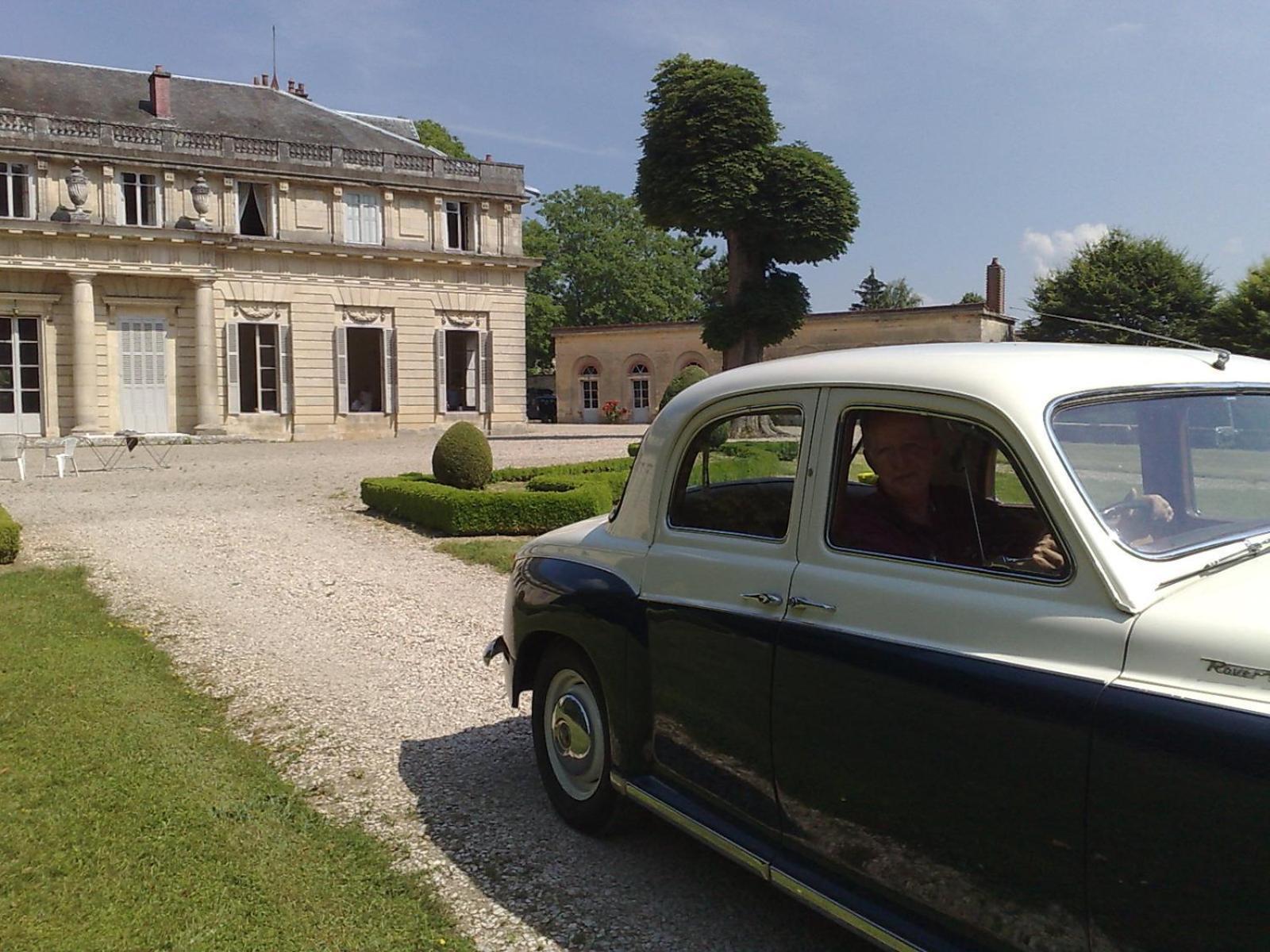 Le Chateau De Bressey & Son Orangerie Ngoại thất bức ảnh